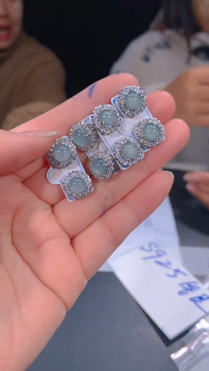 【闪购商品】定制翡翠未镶嵌10多样性发货（发其一）