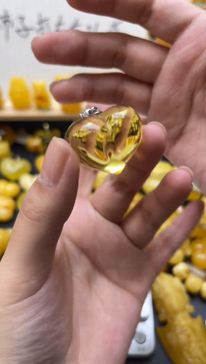 琥珀未镶嵌珠宝奇石077琥珀蜜蜡微瑕