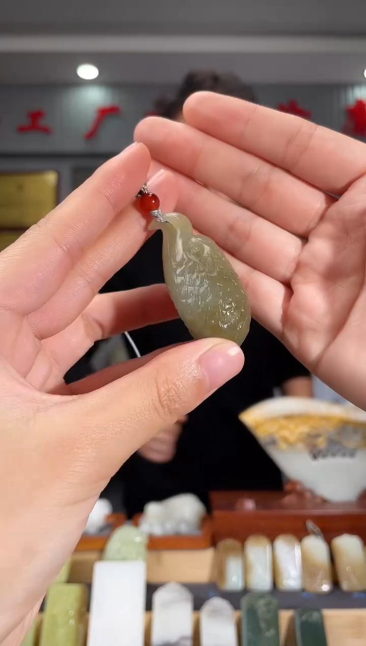 【闪购商品】和田玉颈饰未镶嵌拍一发一 多样性发货