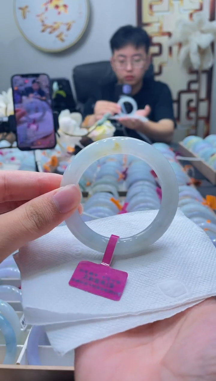 未镶嵌手镯翡翠308-54