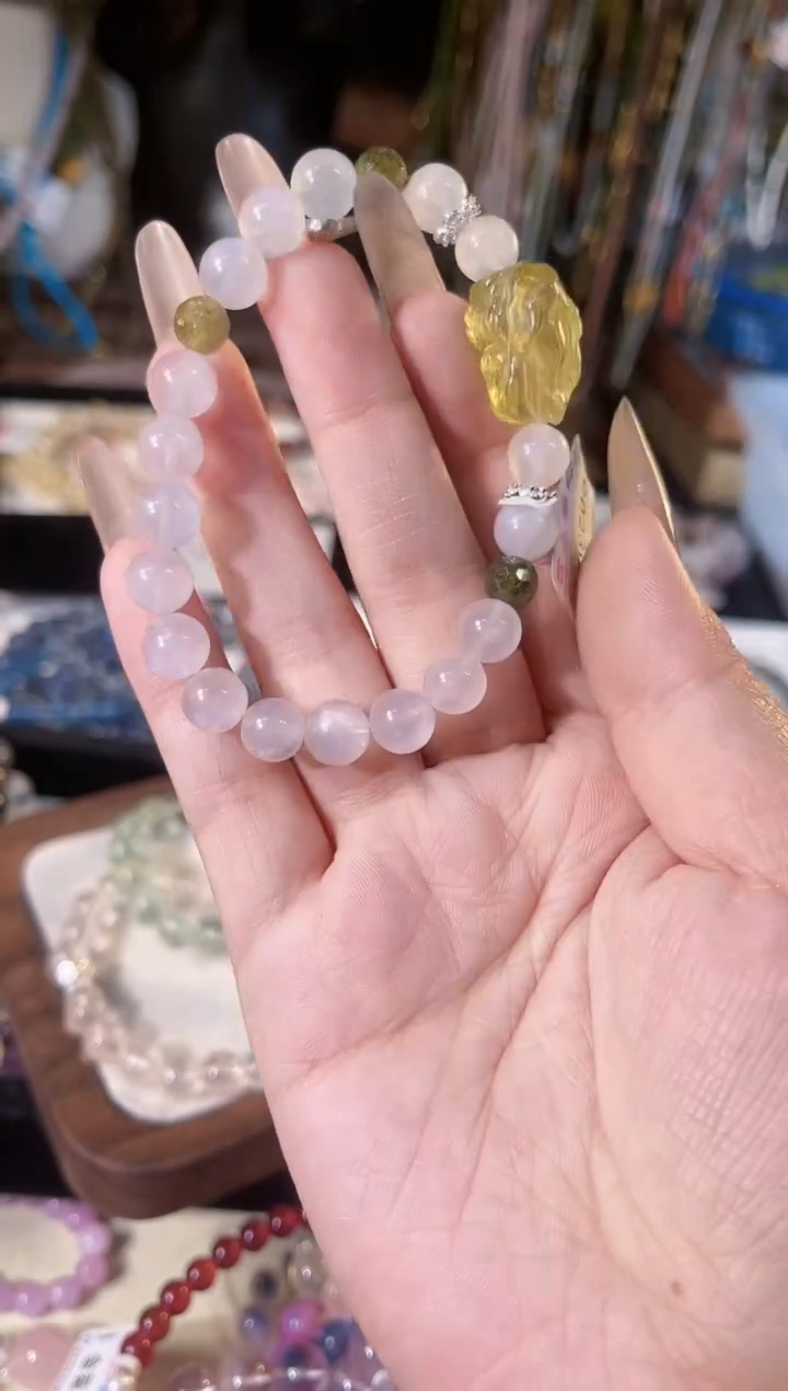 【闪购商品】水晶手链未镶嵌多样性发货其一