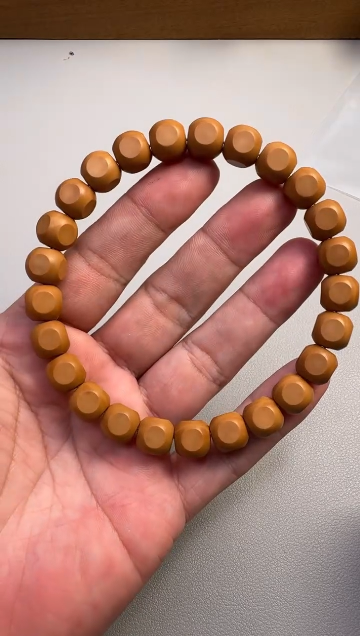 【闪购商品】猴头核桃手串猴头六方瑕疵黑点款