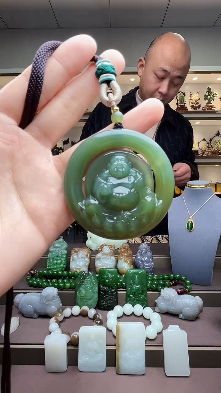 【闪购商品】和田玉颈饰未镶嵌苏