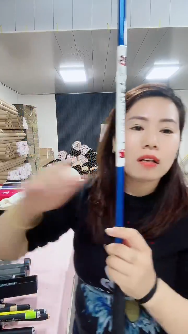 碳素4.5m深蓝色鲫鱼竿4.5米瑕疵