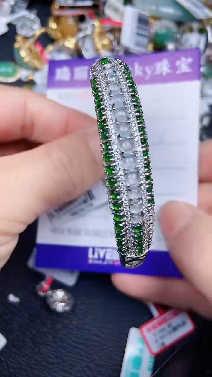 颈饰银S925镶嵌翡翠0929