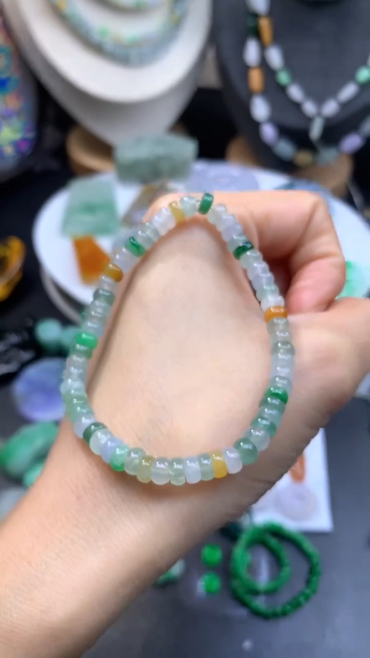 【闪购商品】翡翠手串未镶嵌翡翠