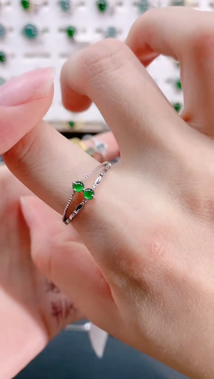 【闪购商品】翡翠戒指银S925镶嵌天然翡翠