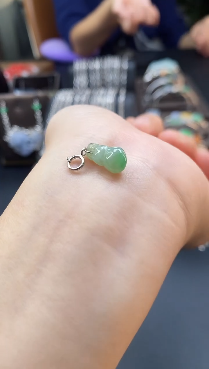 颈饰未镶嵌翡翠蕾*10953