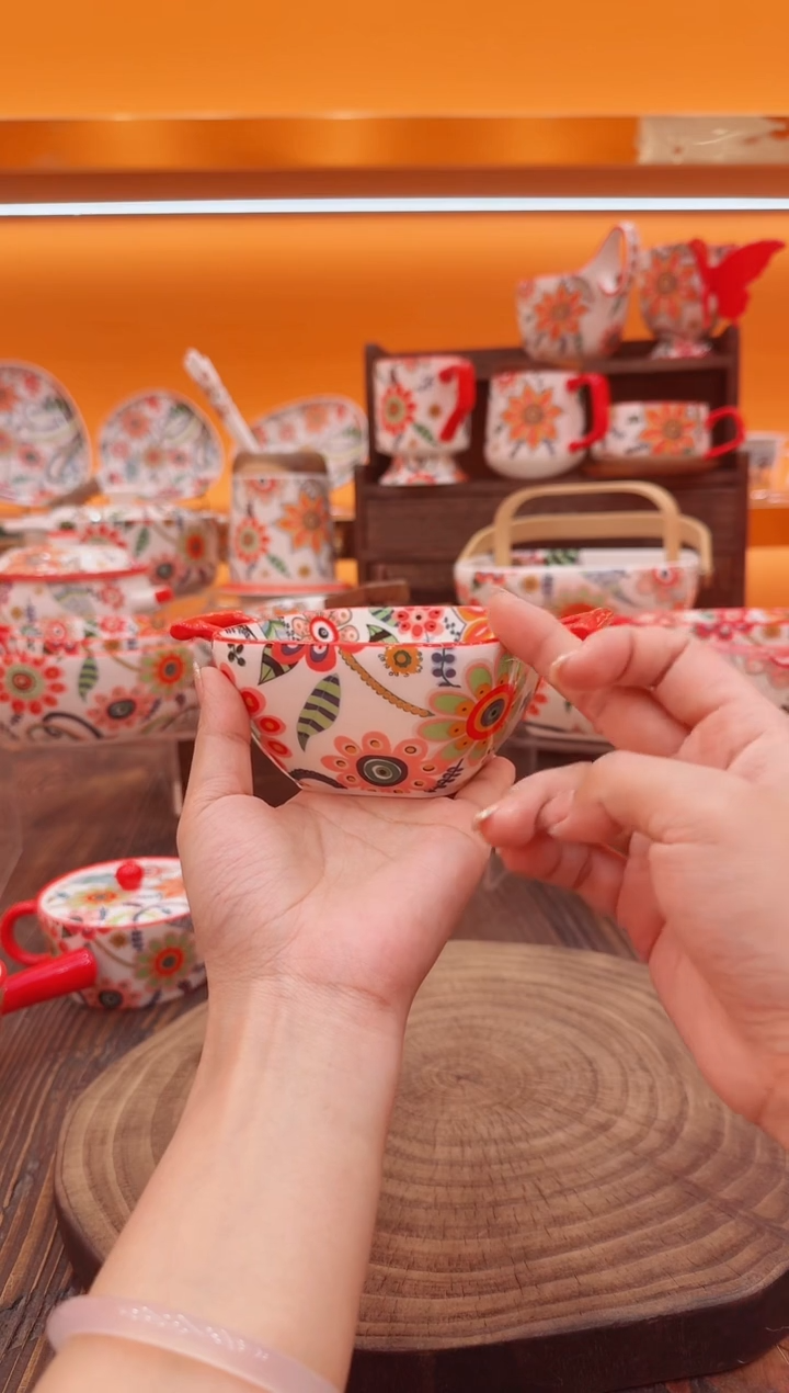 罐景德镇陶瓷餐具碗碟盘子