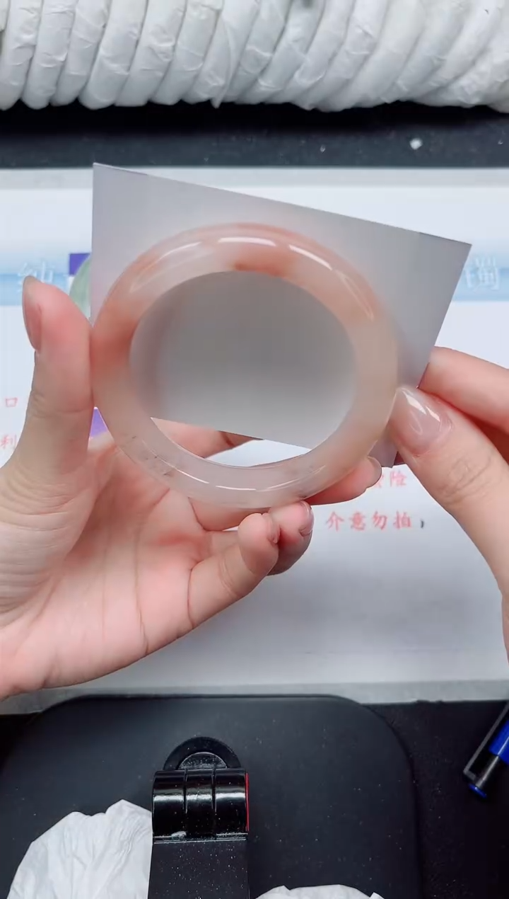 【闪购商品】石英质玉手镯未镶嵌218#55.7