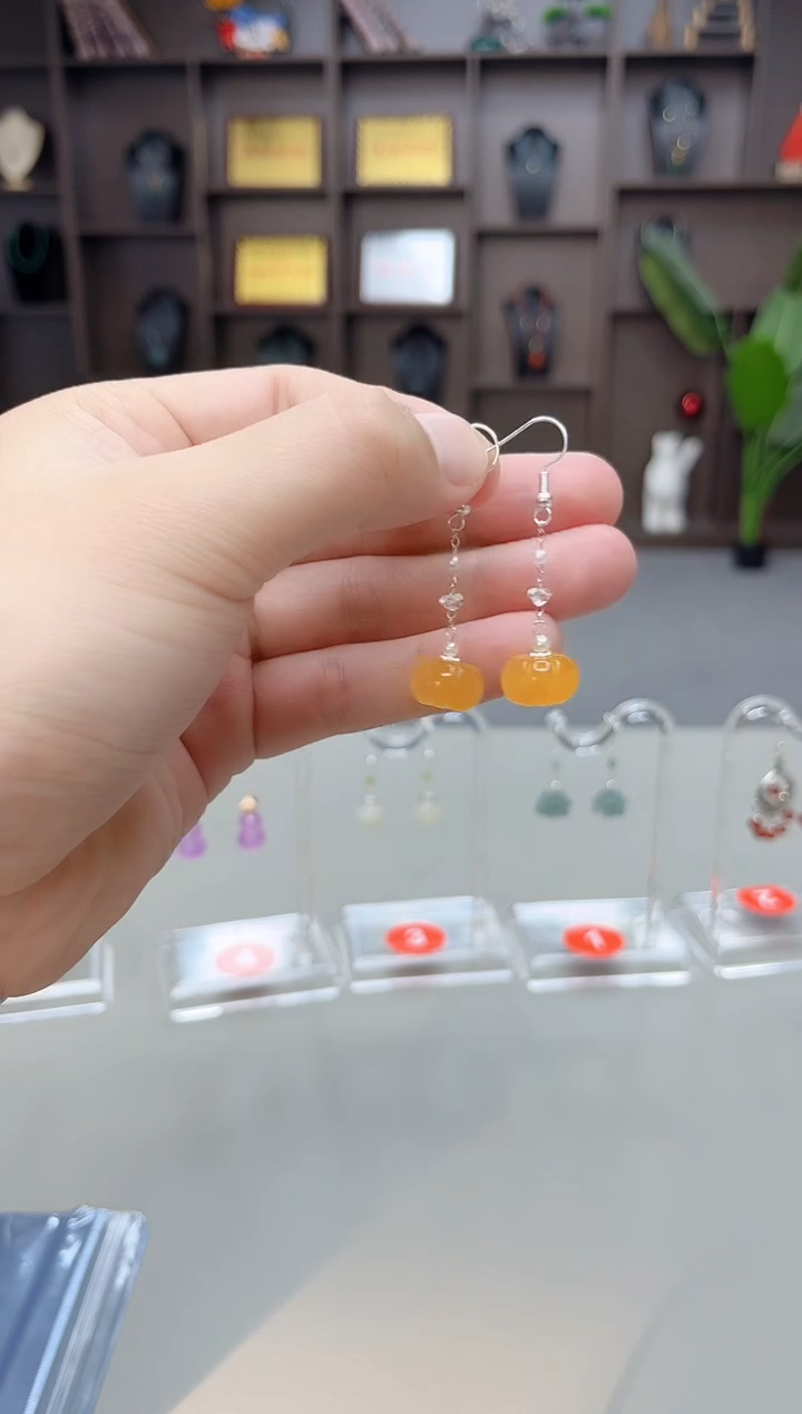 未镶嵌耳饰玛瑙/玉髓W06