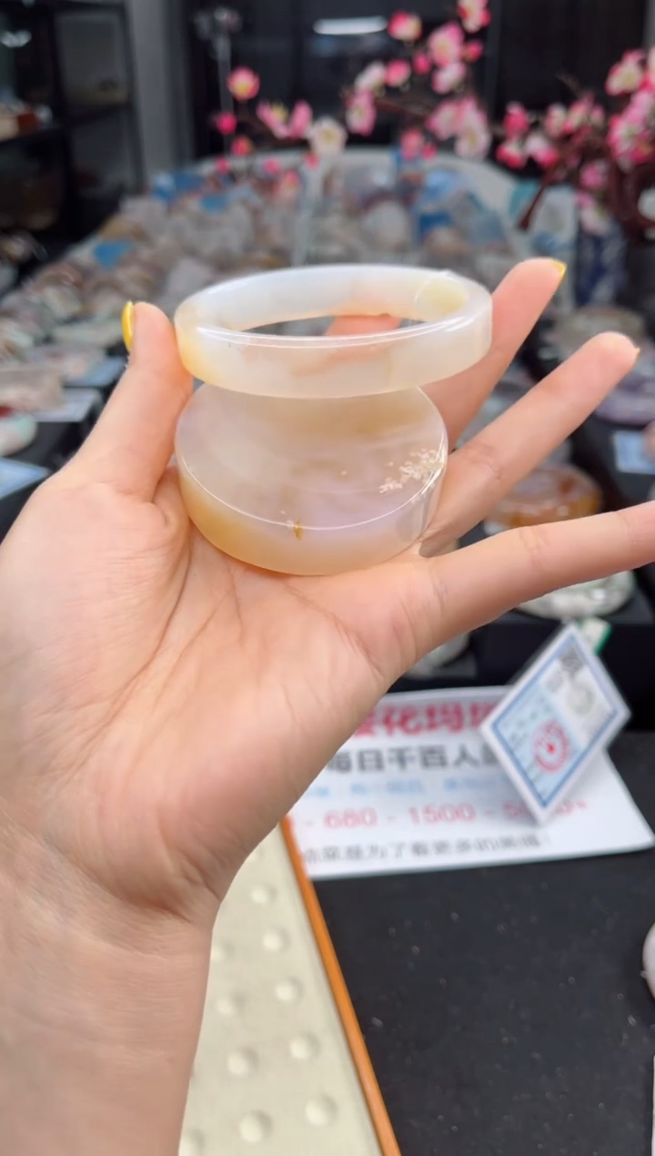 石英质玉未镶嵌手镯59圈口（赠送镯心）3090214