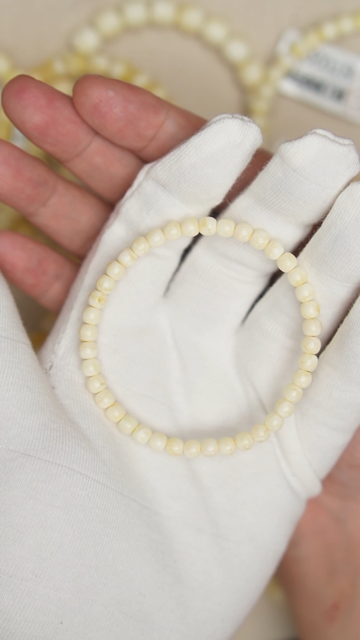 【闪购商品】蜜蜡珠宝奇石未镶嵌约5mm+（单件）