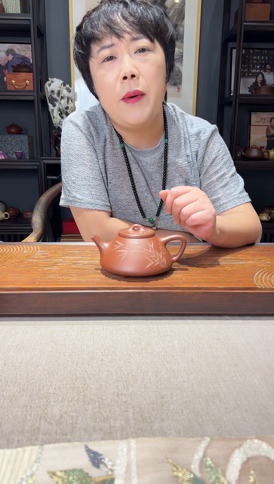 茶壶紫砂子冶石瓢 刻绘