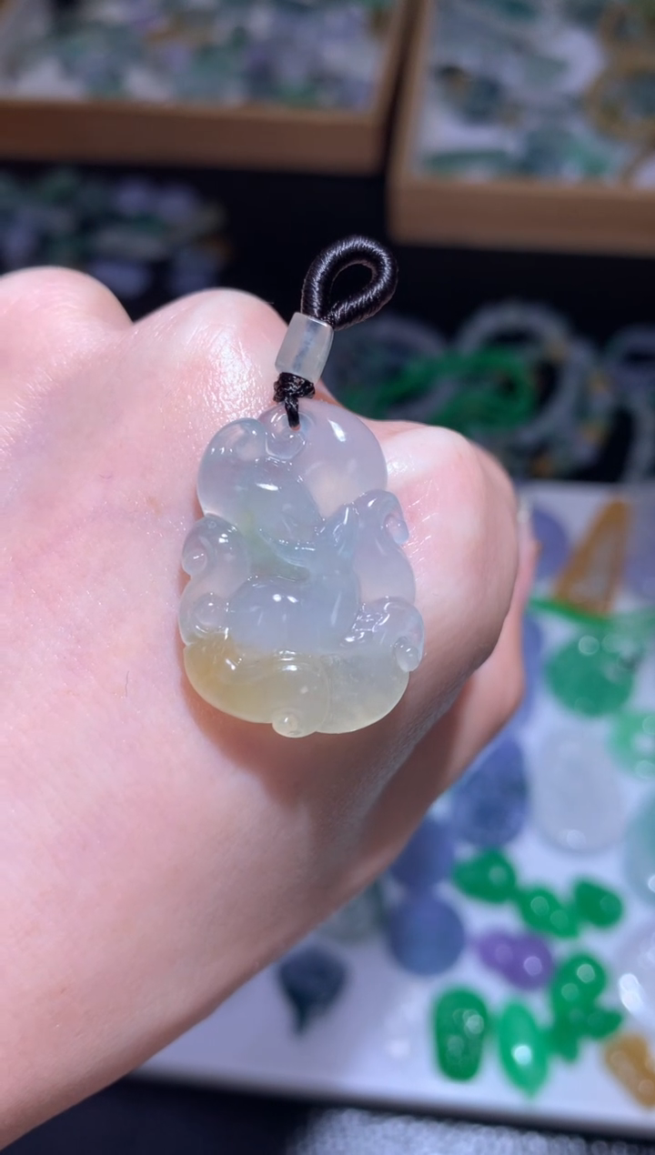 未镶嵌定制翡翠九尾狐