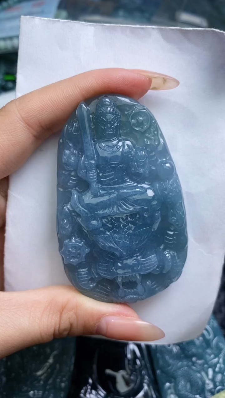 【闪购商品】翡翠颈饰未镶嵌           