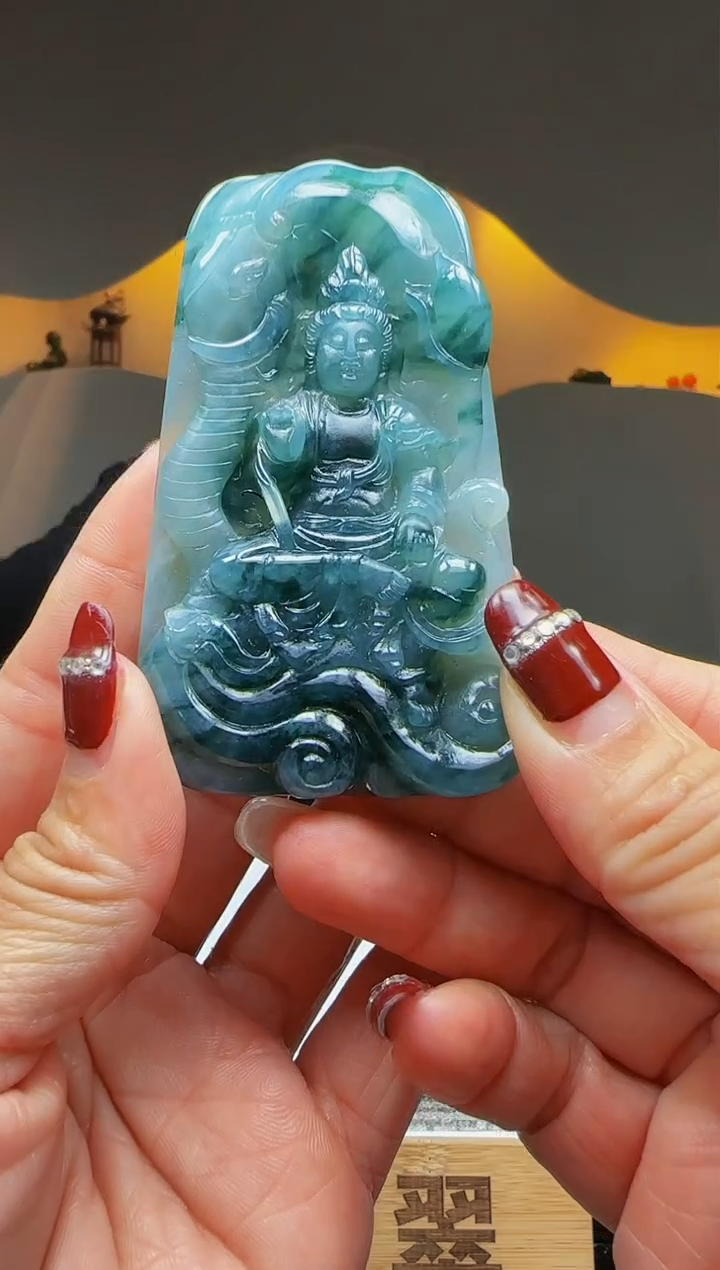 【闪购商品】定制翡翠未镶嵌Q04874翡翠毛货