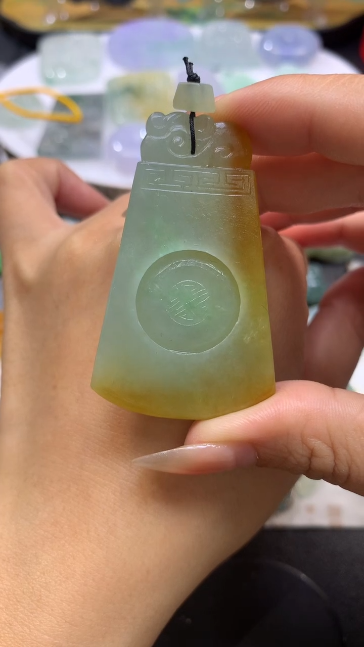 【闪购商品】定制翡翠未镶嵌翡翠