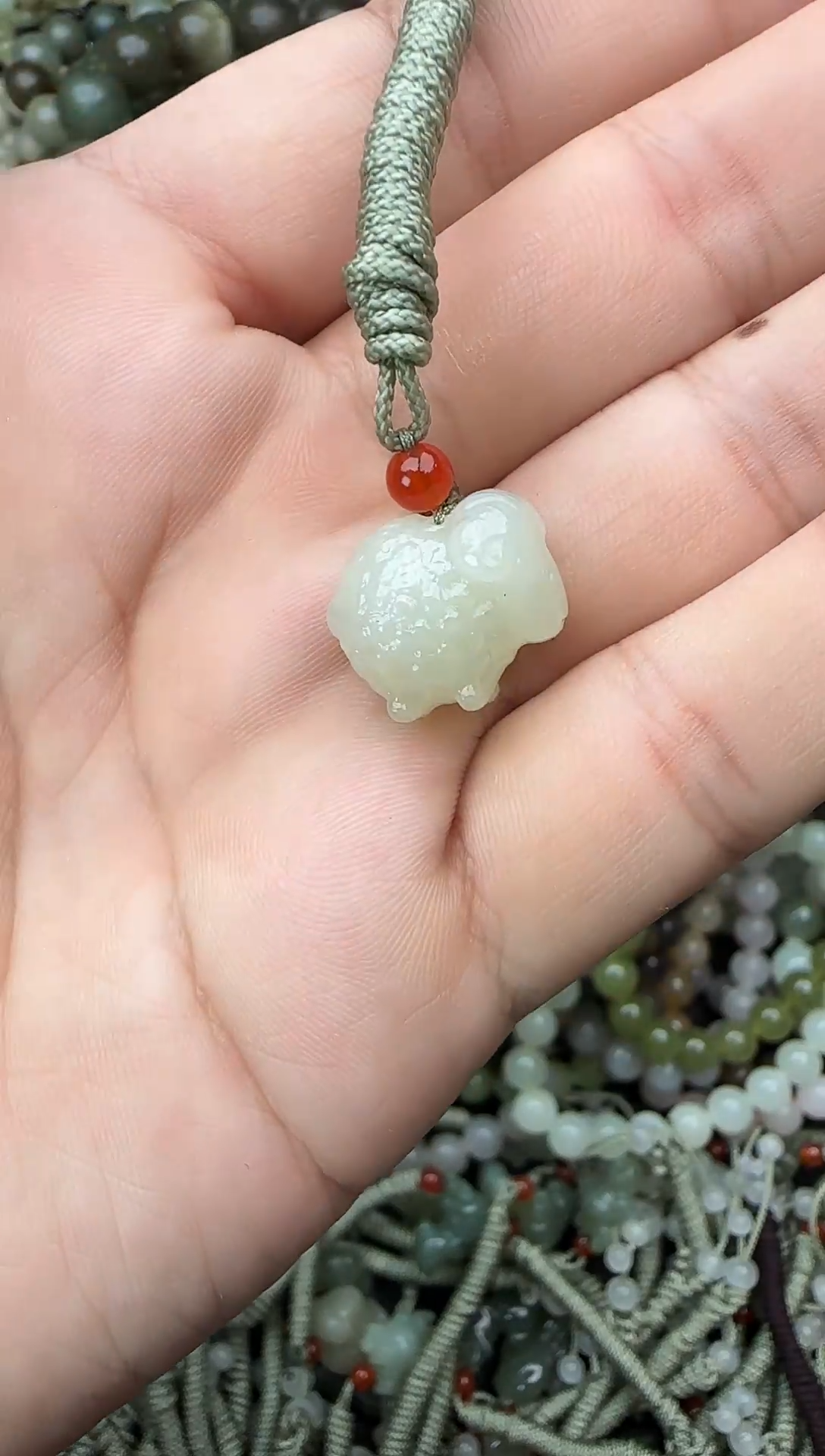 颈饰未镶嵌和田玉拍一发一