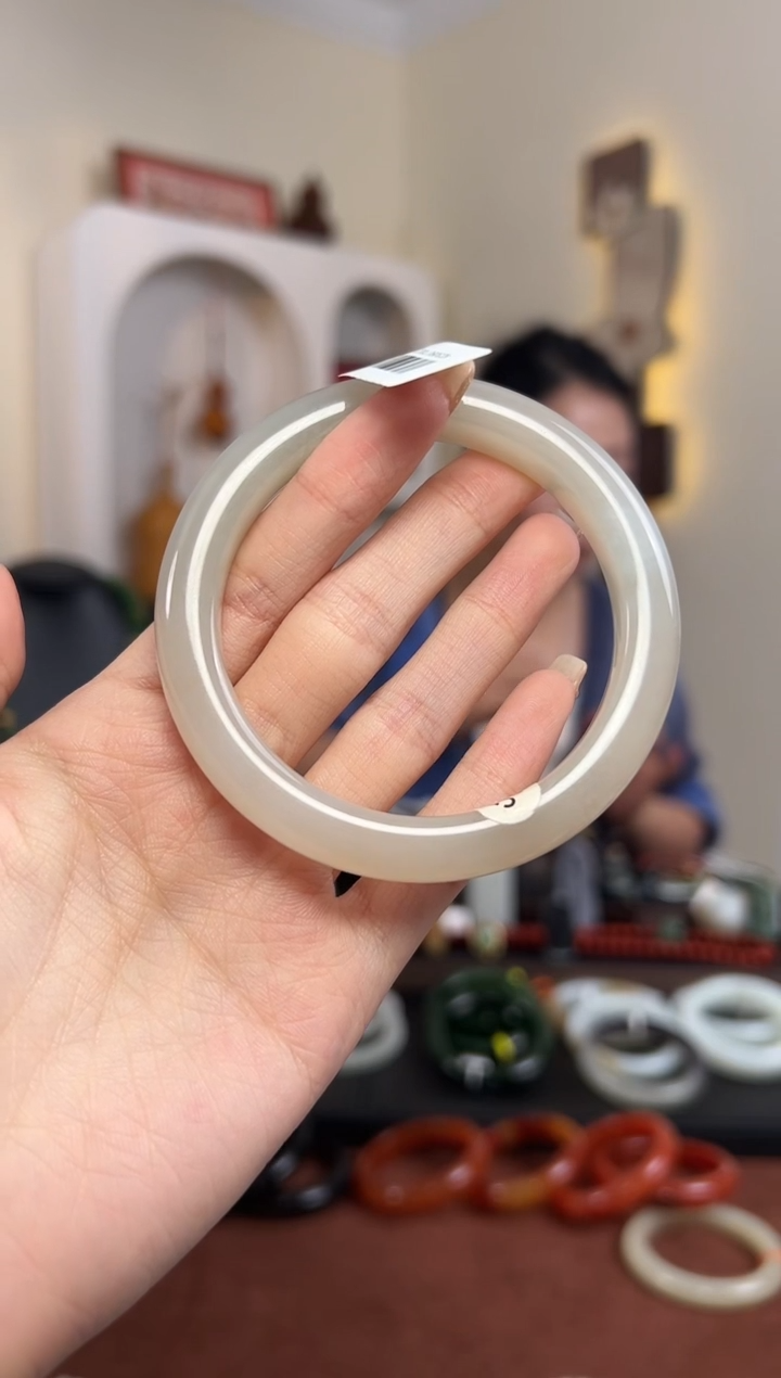 【闪购商品】和田玉手镯未镶嵌S9- 59mm 11*9 微棉 