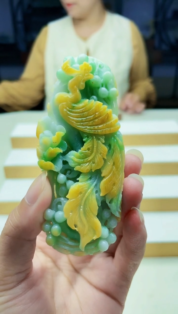 未镶嵌定制翡翠毛货09200244