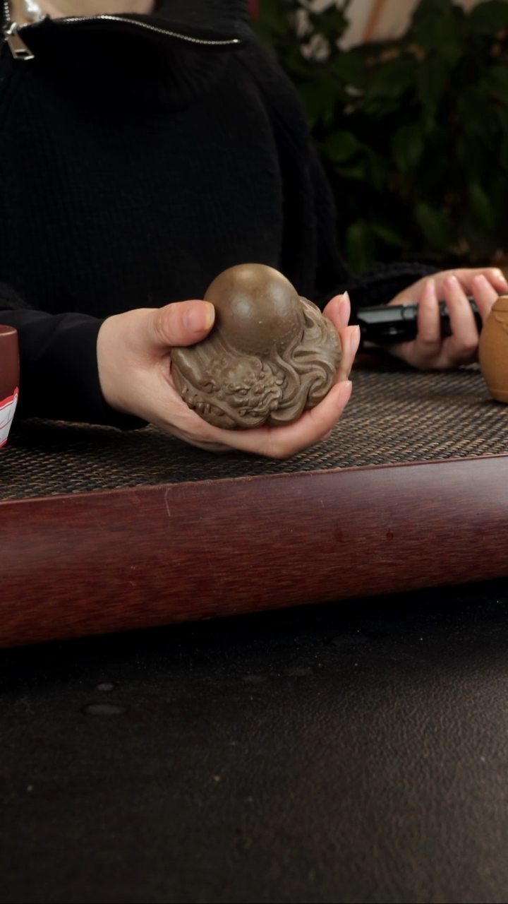 【闪购商品】紫砂茶宠微瑕狮子盖置