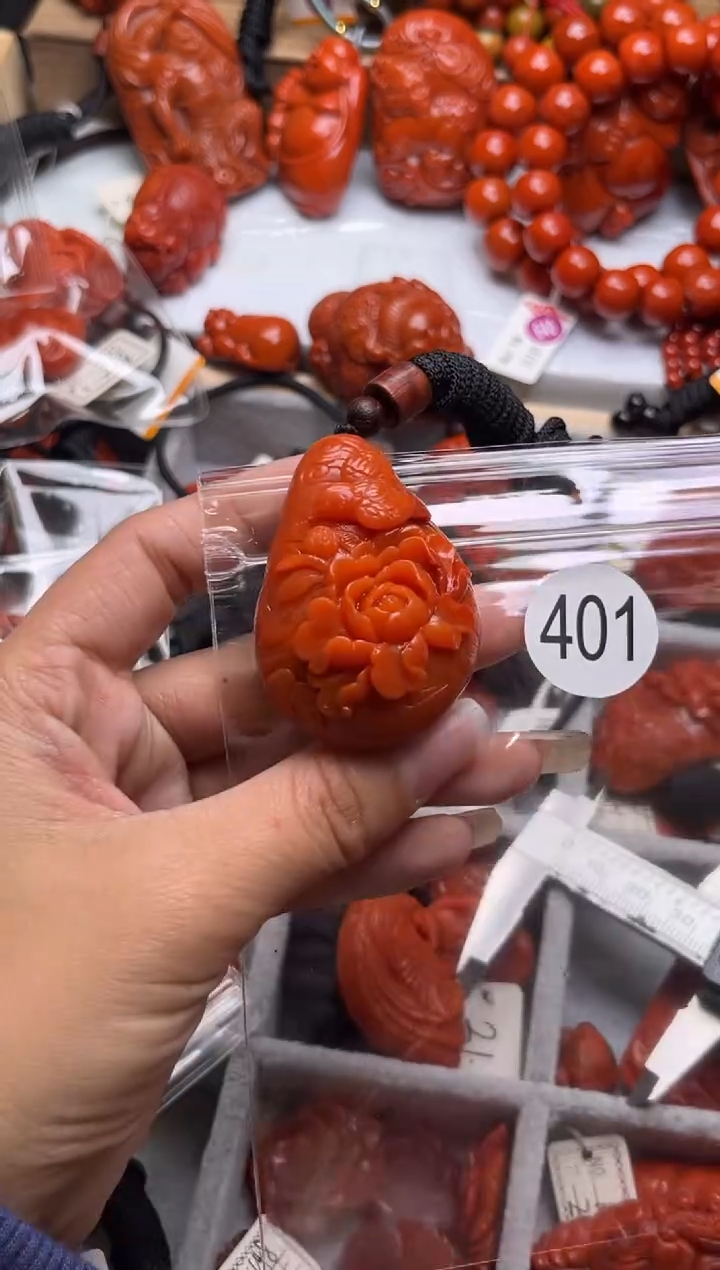 【闪购商品】南红玛瑙珠宝奇石未镶嵌401