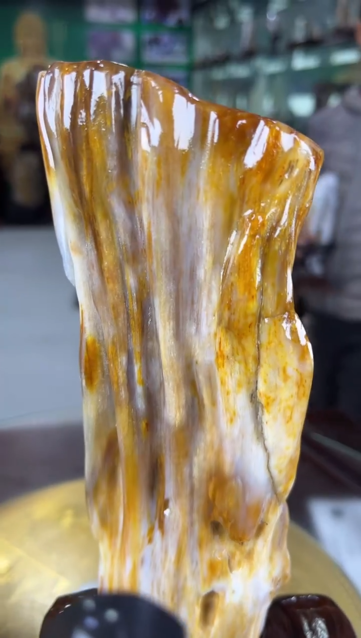 缅甸天然树化玉摆件