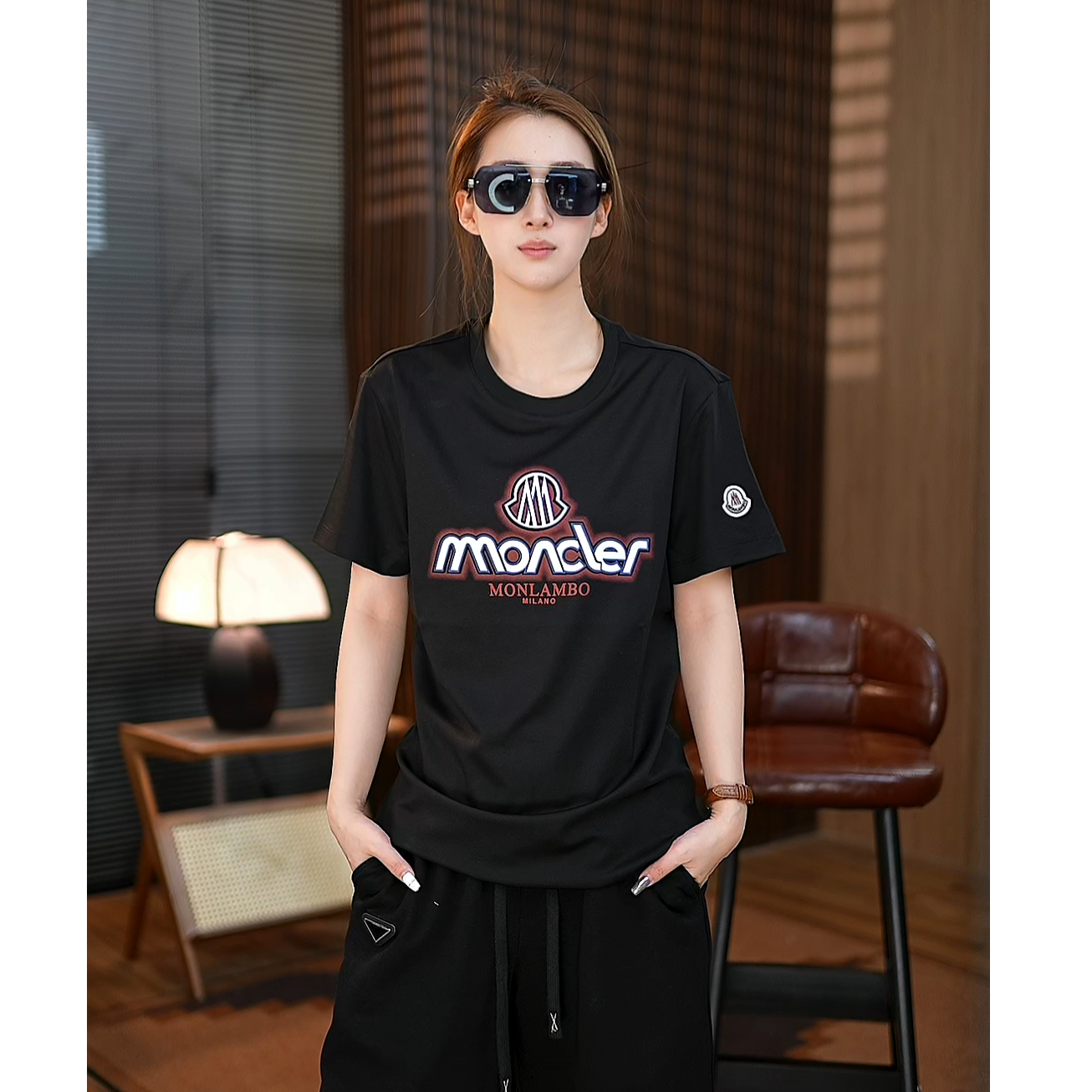 MONLAMBO/2025夏季新款亲肤透气舒适轻彩绘高级感男款圆领短袖