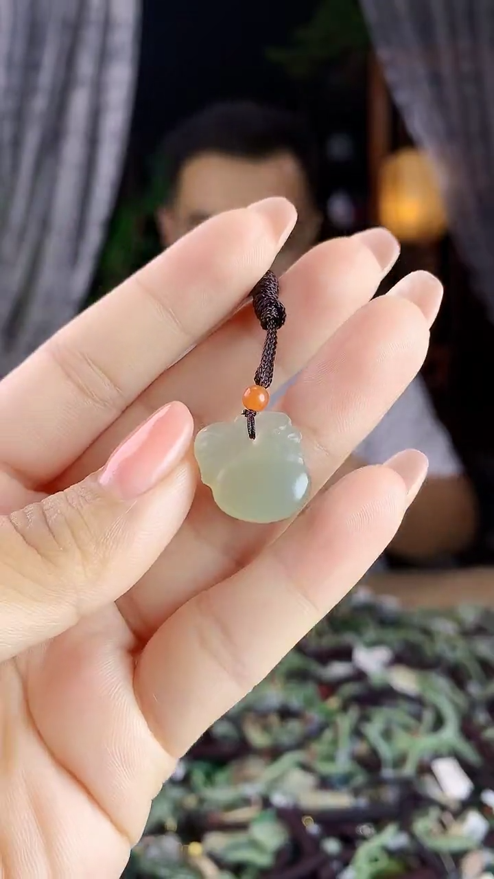 和田玉未镶嵌挂件多样性发货拍一发一