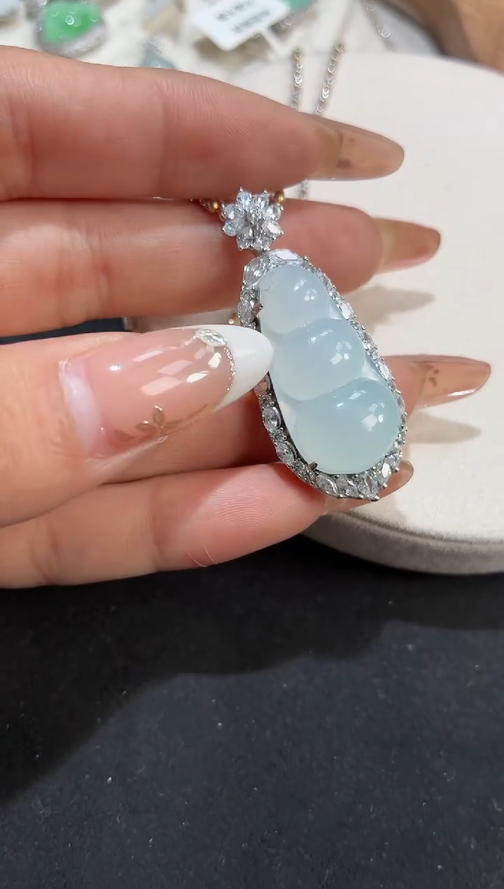 吊坠(不含链)银S925镶嵌翡翠【挽石珠宝】豆子