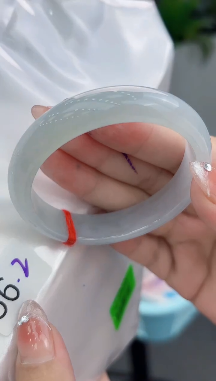 【闪购商品】翡翠手镯未镶嵌翡翠手镯