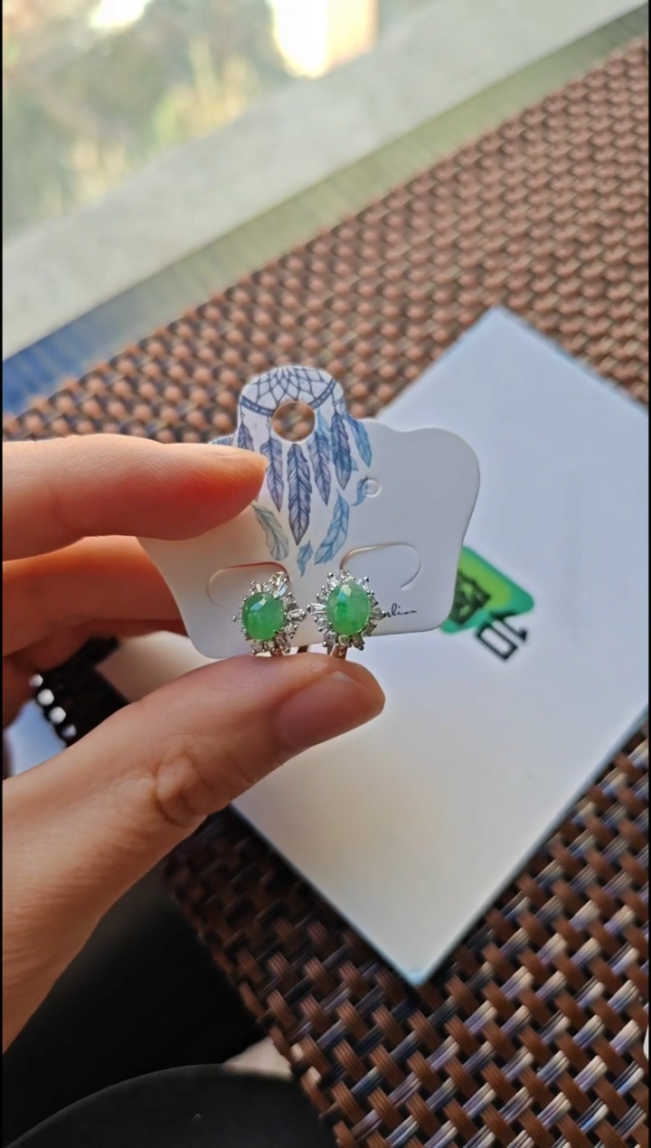 【闪购商品】翡翠耳饰银S925镶嵌翡翠耳饰S925银镶嵌