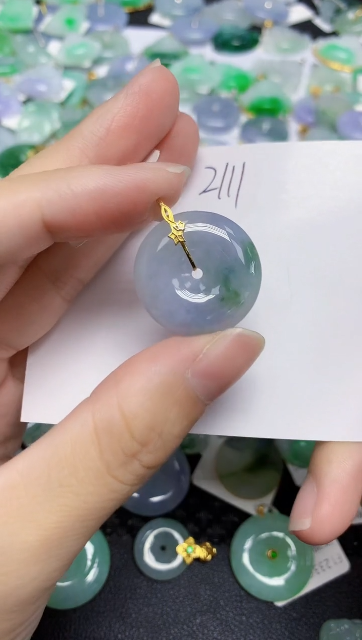 翡翠未镶嵌颈饰天然缅甸翡翠A货