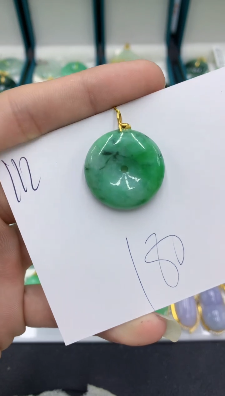 【闪购商品】翡翠颈饰18K金镶嵌翡翠