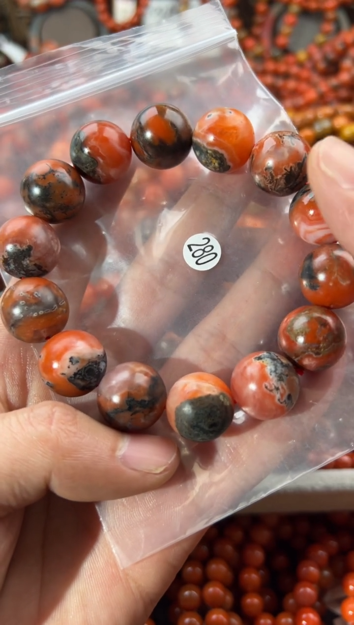 未镶嵌手串南红玛瑙1