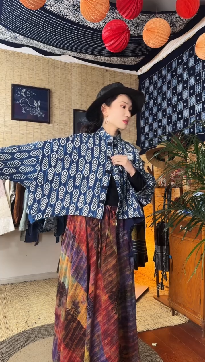 【闪购商品】设计师款中式立领盘扣892