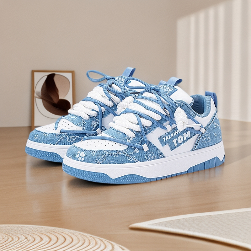 汤姆猫鞋子男鞋板鞋男款2025新款春秋透气休闲百搭小众设计面包鞋