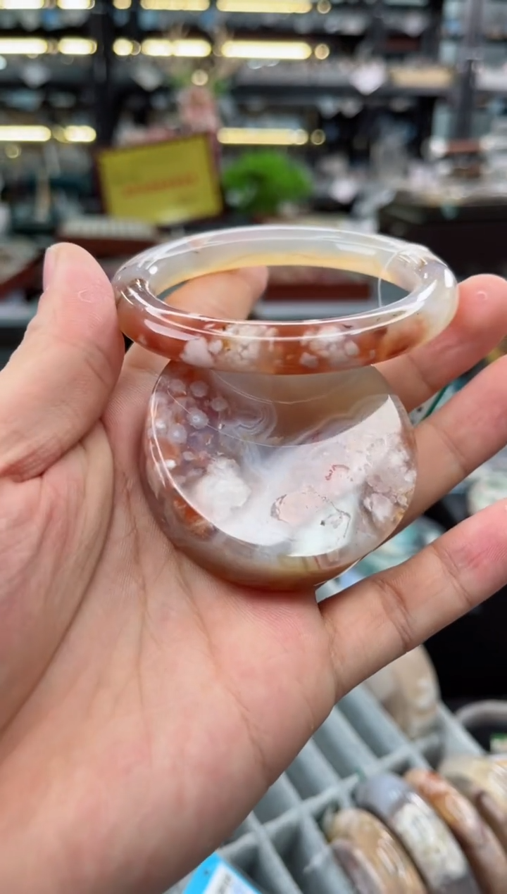 【闪购商品】石英质玉手镯未镶嵌57圈口（赠品镯心）3918090