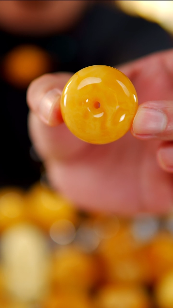 裸石琥珀未镶嵌妖花平安扣20.6