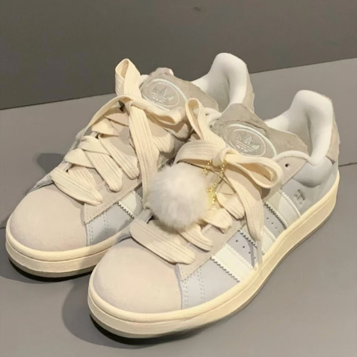 Adidas三叶草CAMPUS 00S 经典运动滑板鞋「面包鞋」JR8041