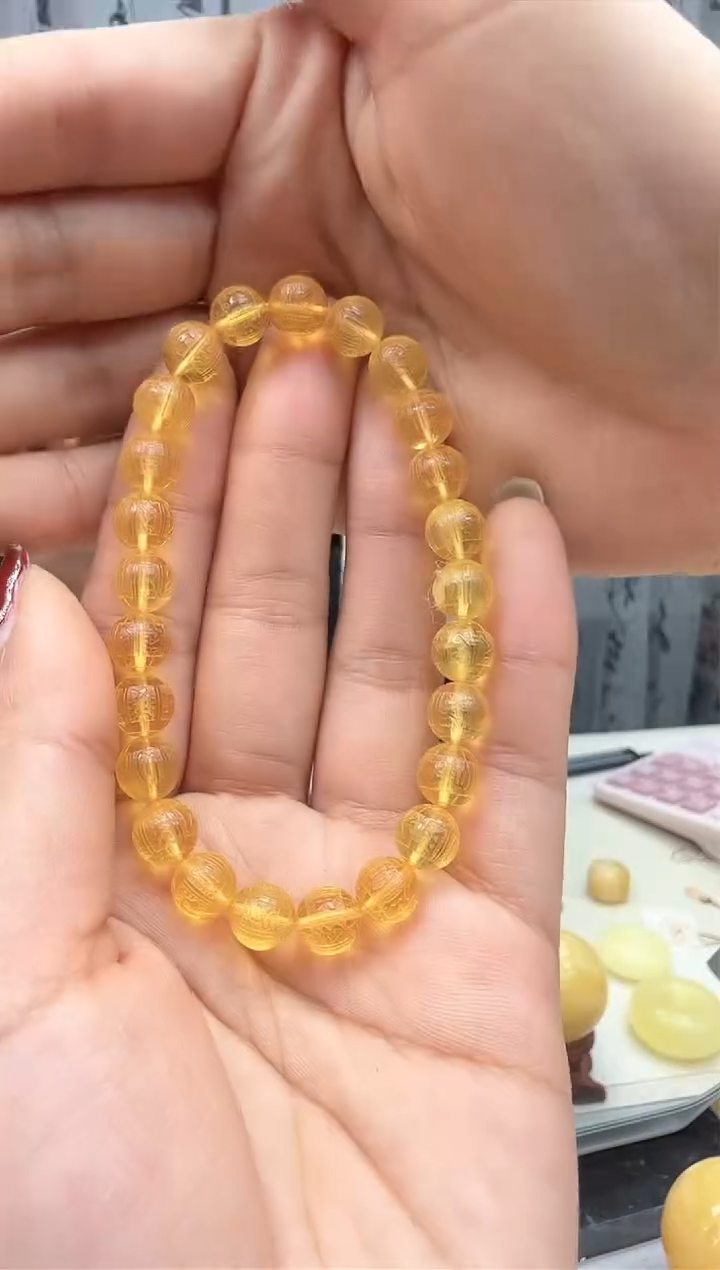 【闪购商品】琥珀裸石未镶嵌手串