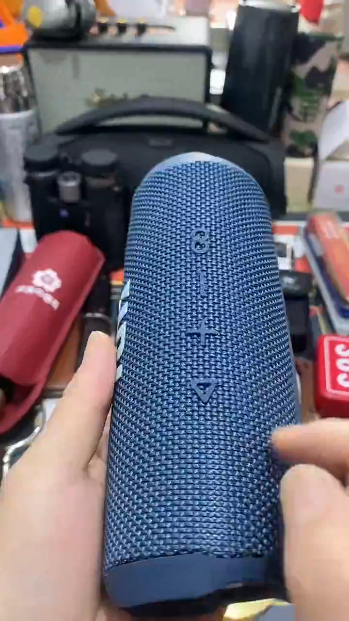 瓷片闪购商品  如图所示
