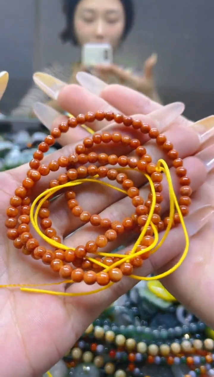 翡翠未镶嵌颈饰4MM/G/翡翠A货一图一物