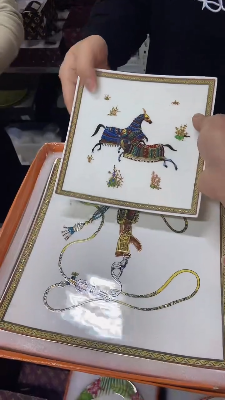 【闪购商品】鸿辉家品牌瓷器，京东包邮！