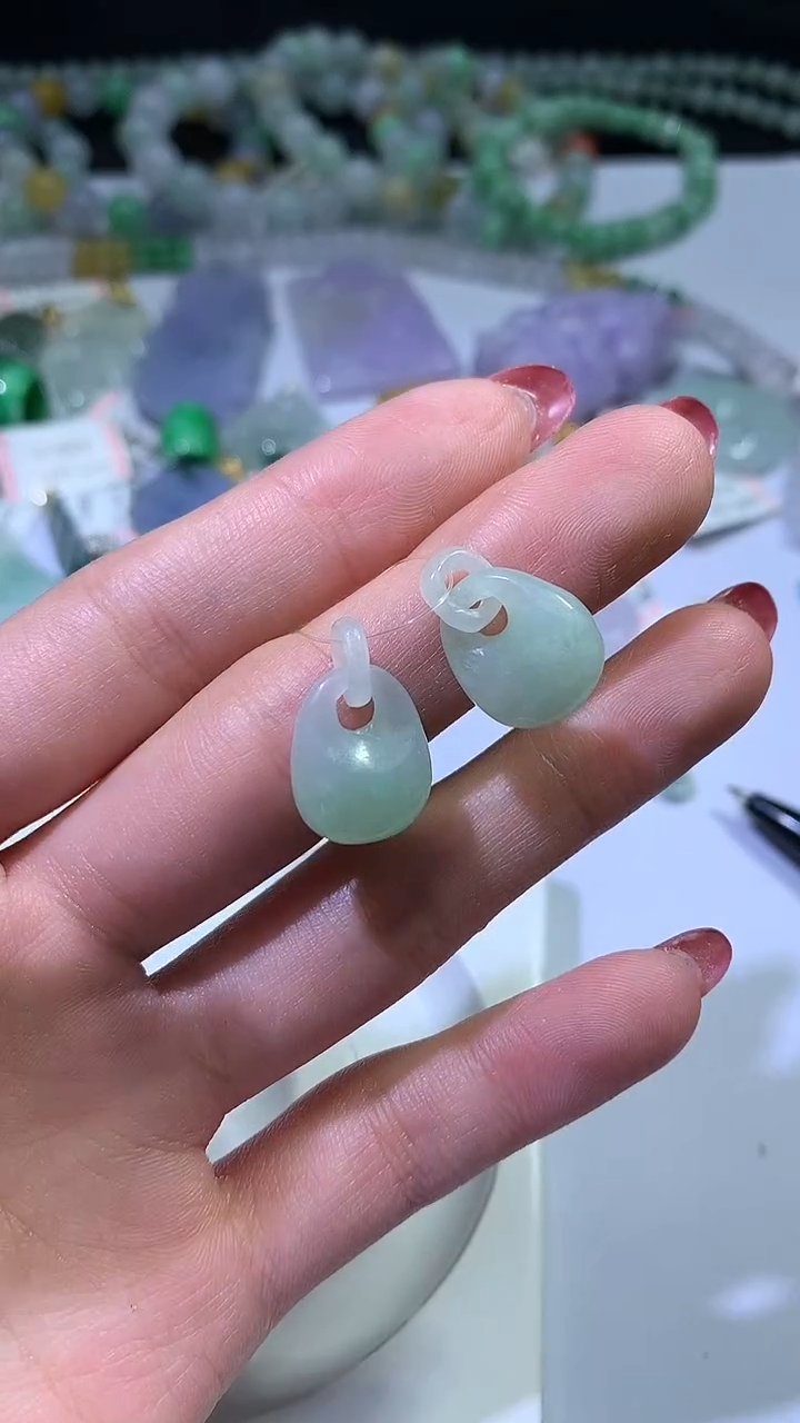 颈饰未镶嵌翡翠ZX018736