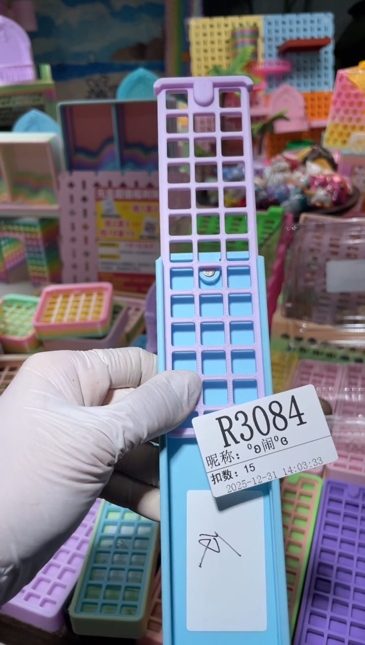 ⁰***ɞ陌派有钳寄居蟹3084