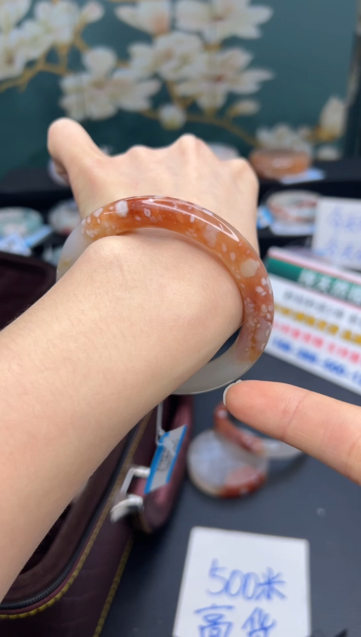 【闪购商品】石英质玉手镯未镶嵌A446(57圈赠送镯心)
