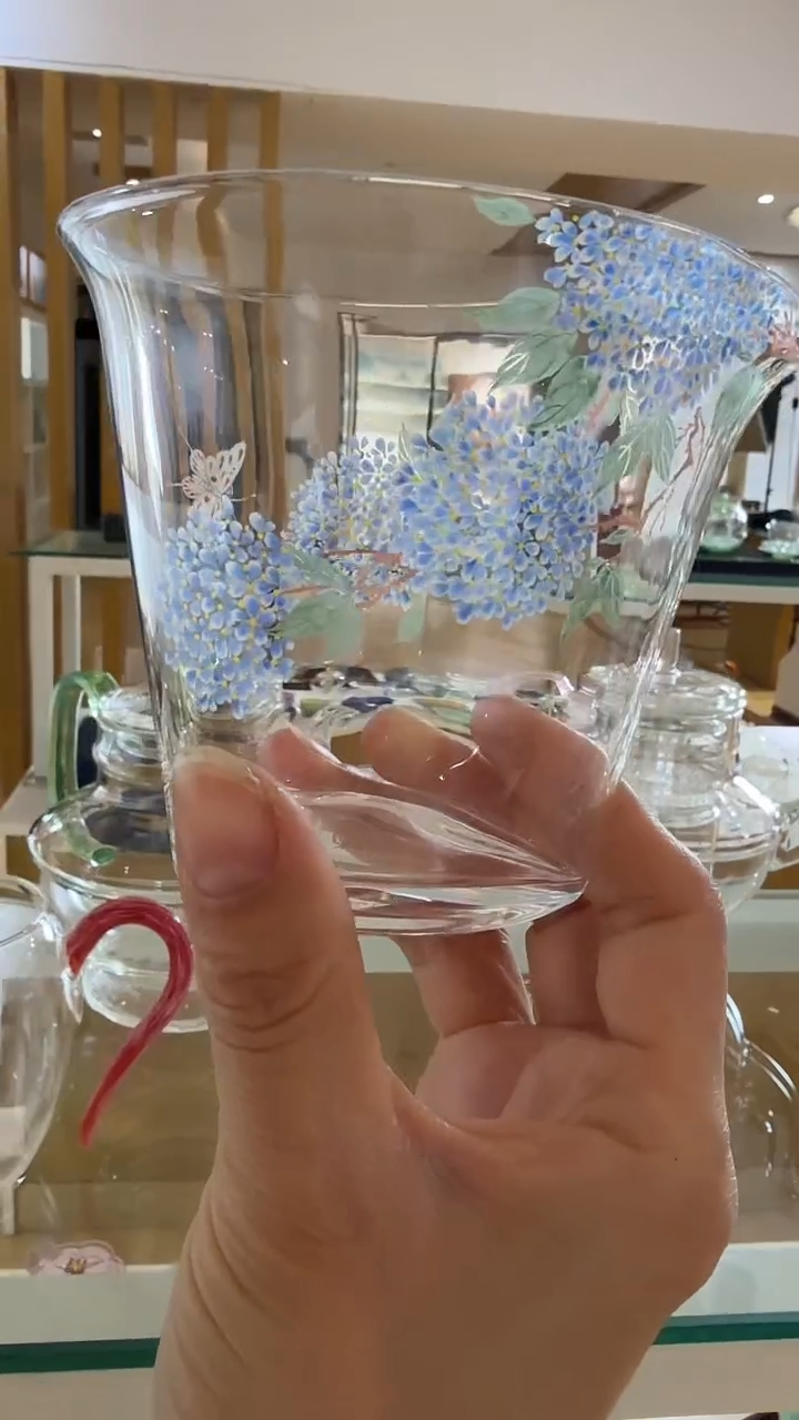 玉见手绘蓝绣球水滴公杯