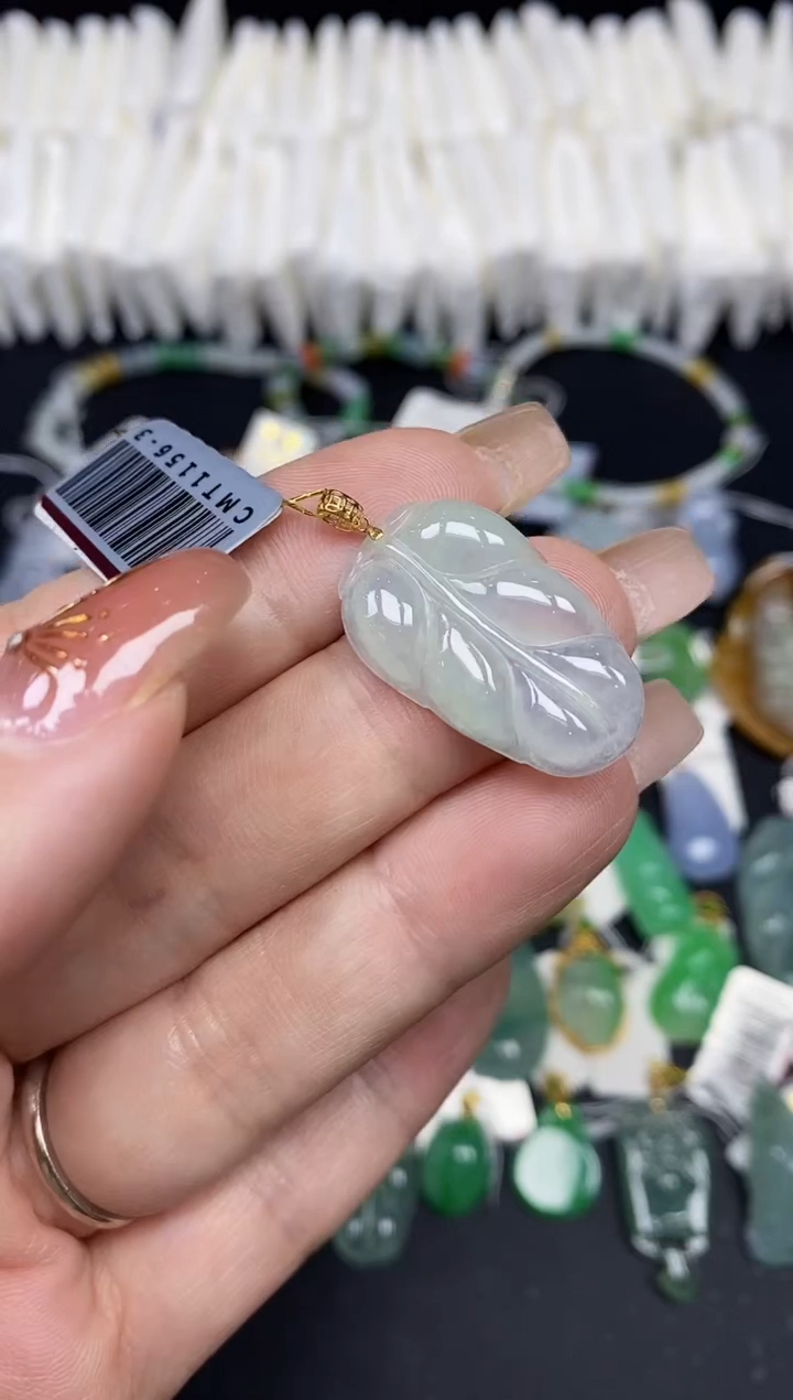 吊坠(不含链)18K金镶嵌翡翠叶子18K金扣镶嵌@@CMT1156-3